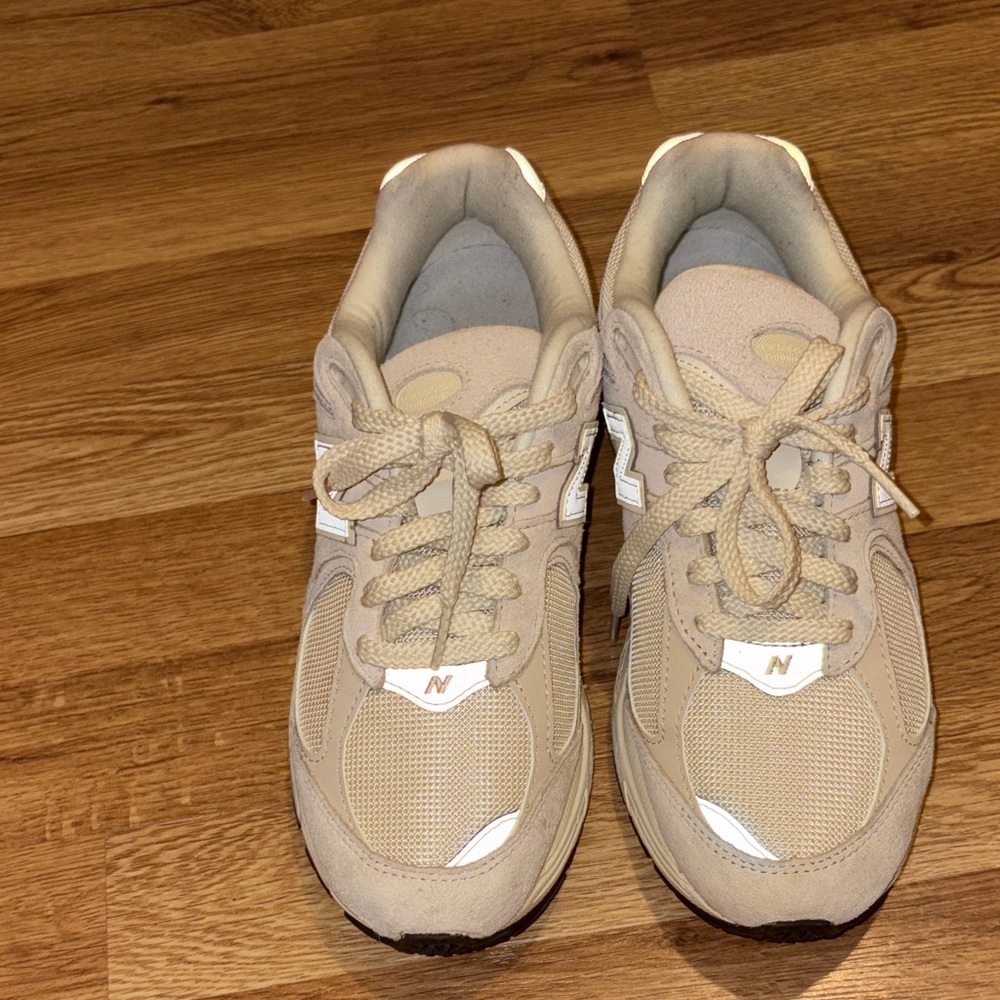 Beige New Balance Sneakers